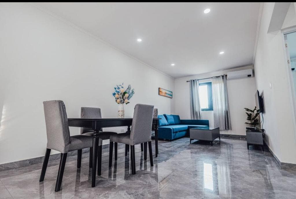 Luxury Apartment Complex photo 14