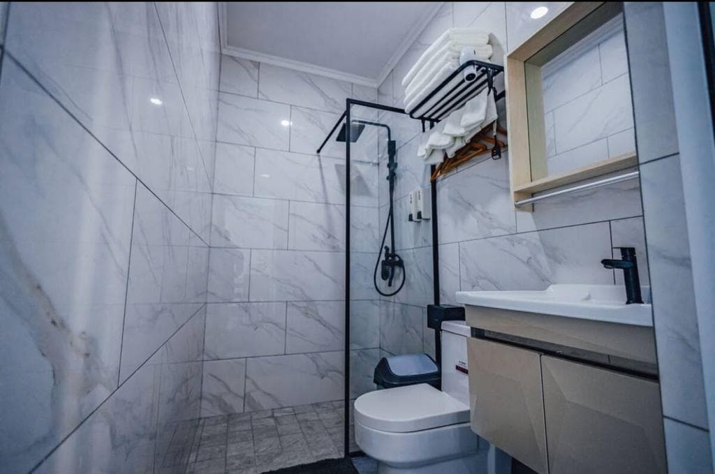 Luxury Apartment Complex photo 11