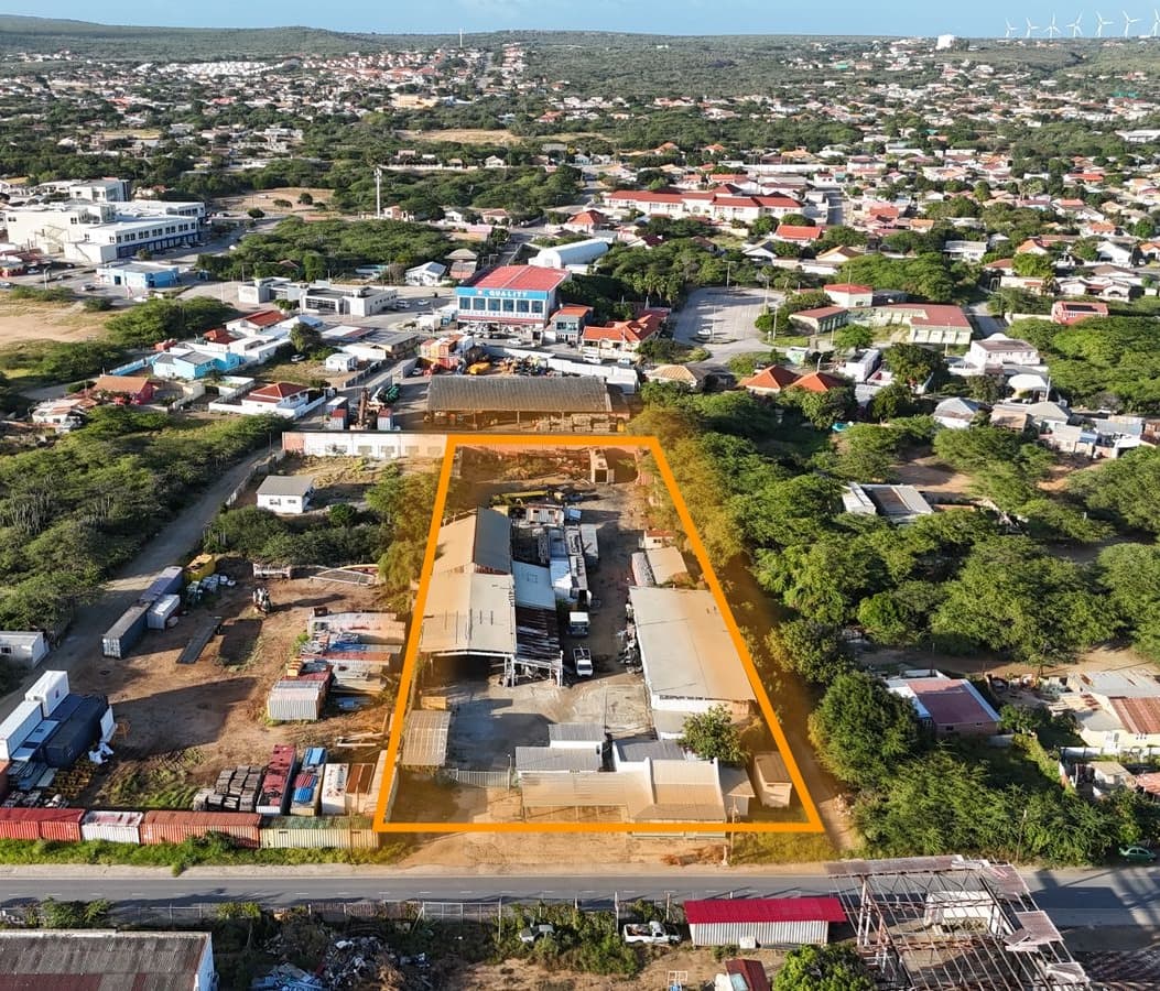 Property Land + Commercial Space – Zeewijk photo 4