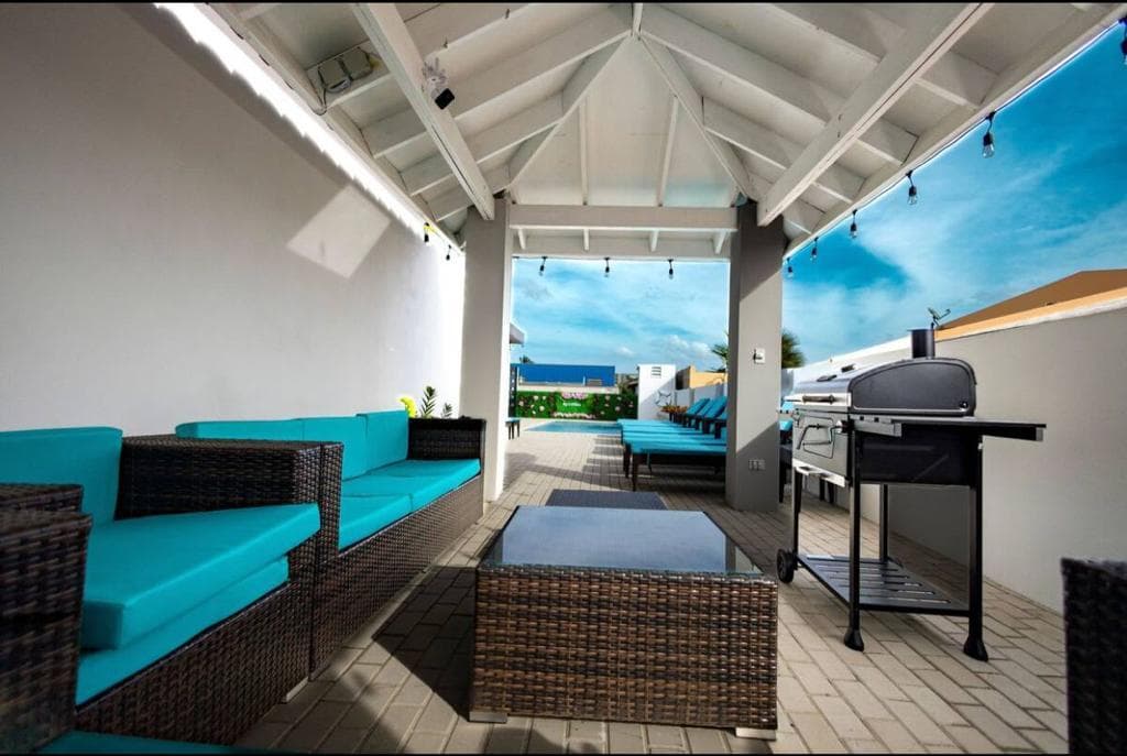 Luxury Apartment Complex photo 17