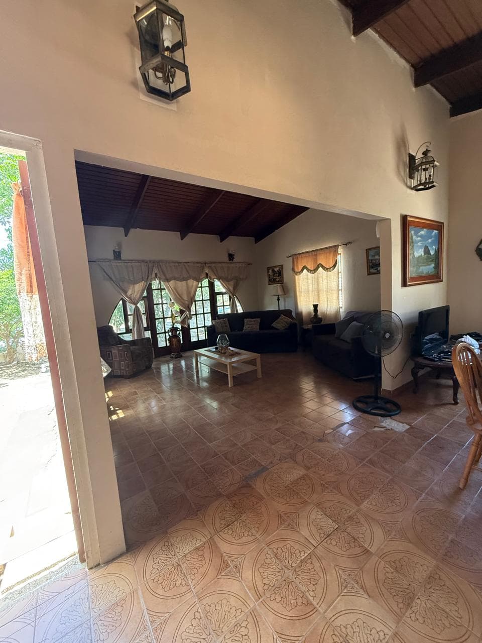 Fixer Upper House - Brazil 67C photo 14