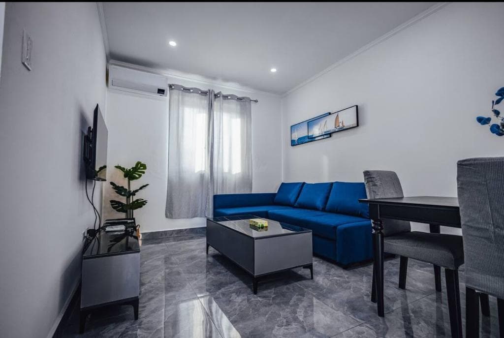 Luxury Apartment Complex photo 8