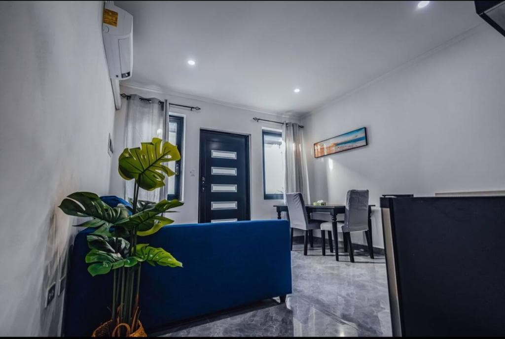 Luxury Apartment Complex photo 7