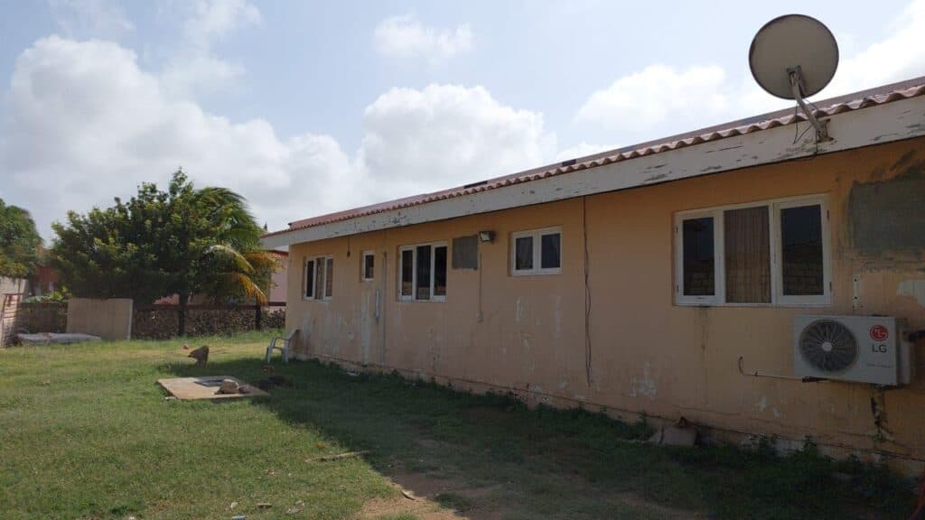 Fixer Upper - Boegoeroei 36 photo 2