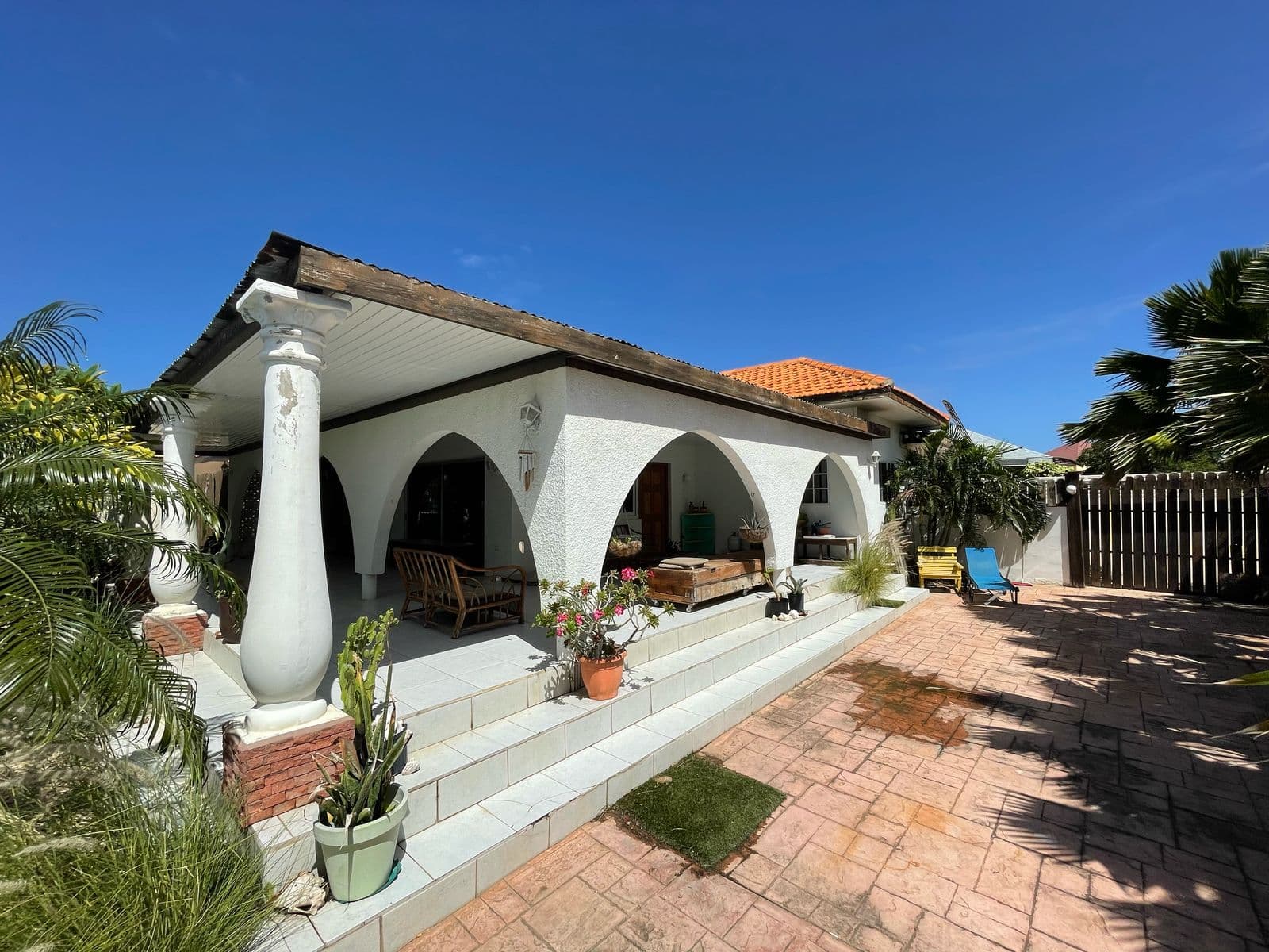 Charming House For Sale - Savaneta 334